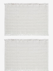 Set of 2 White Waffle Fabric Placemats - Image 4 of 5