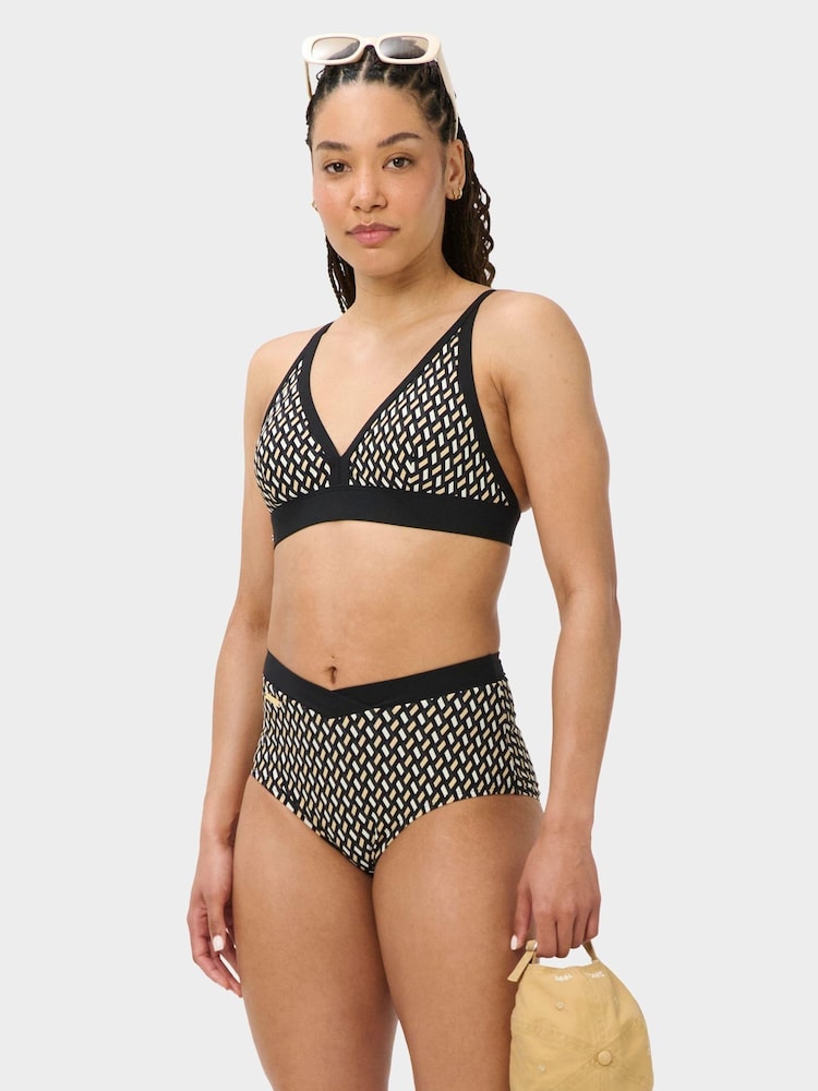 Sweaty Betty Brown Wrap Front High Waist Bikini Briefs - Image 1 of 1 Sweaty Betty Brown Wrap Front High Waist Bikini Briefs - Image 1 of 1