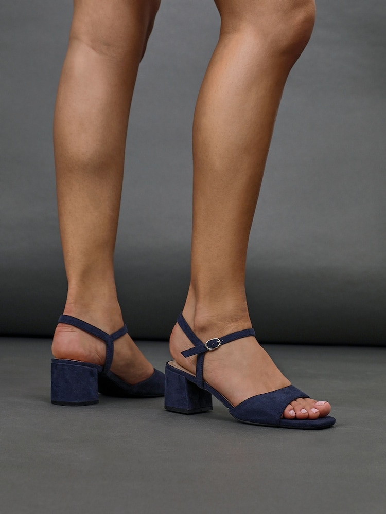 Linzi Darlene Block Heeled Sandals - Imagen 1 de 5