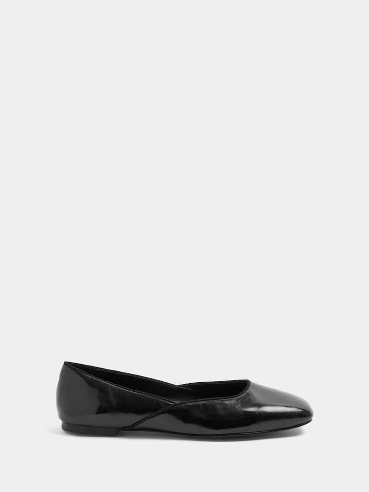 Yours Curve Zapatos de ballet con parte superior curvada y diseño elegante - Imagen 2 de 5 Yours Curve Zapatos de ballet con parte superior curvada y diseño elegante - Imagen 2 de 5