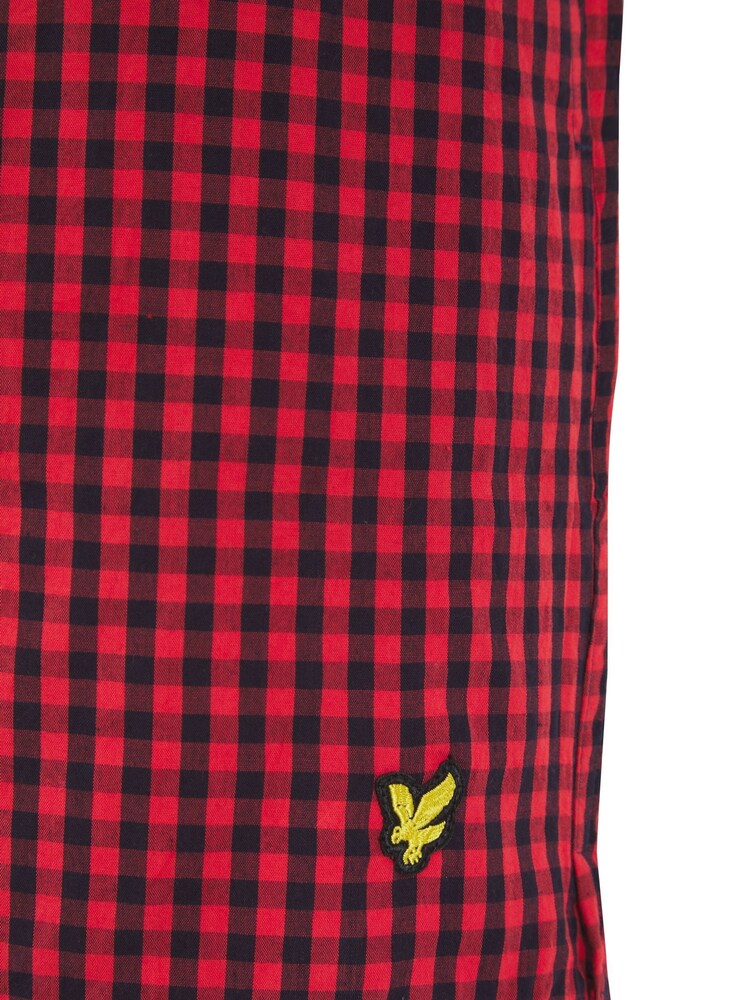 Lyle & Scott Black/Red Kyle T-Shirt and Shorts Set - Image 5 of 6
