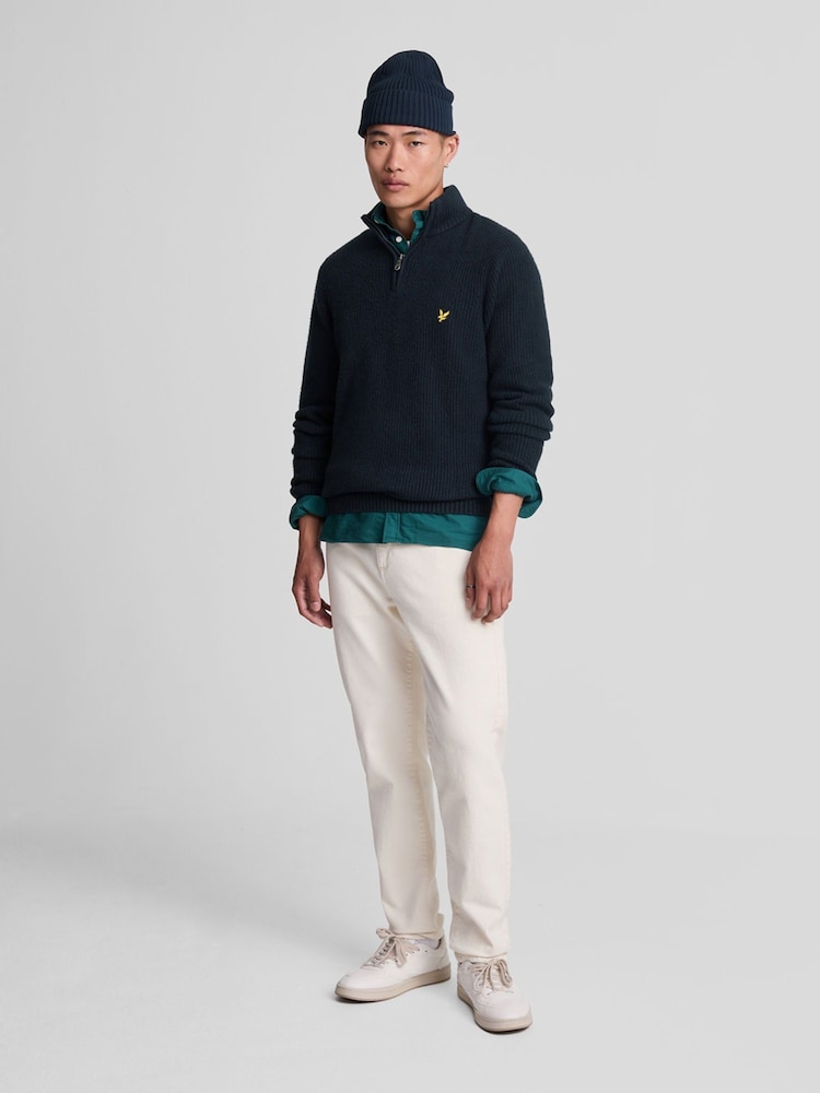 Marineblau/blau - Lyle & Scott Shaker Stitch Pullover mit Viertelreißverschluss - Bild 2 von 5 Marineblau/blau - Lyle & Scott Shaker Stitch Pullover mit Viertelreißverschluss - Bild 2 von 5