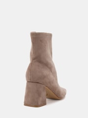 Smėlio spalvos - Novo Wide Fit Kat Mid Block Chisel Toe Ankle Boots - 4 paveikslėlis iš 6