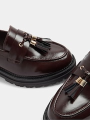 بني - Yours Curve Tassel Cleated Casual Loafers In Wide E Fit - صورة 5 من 5