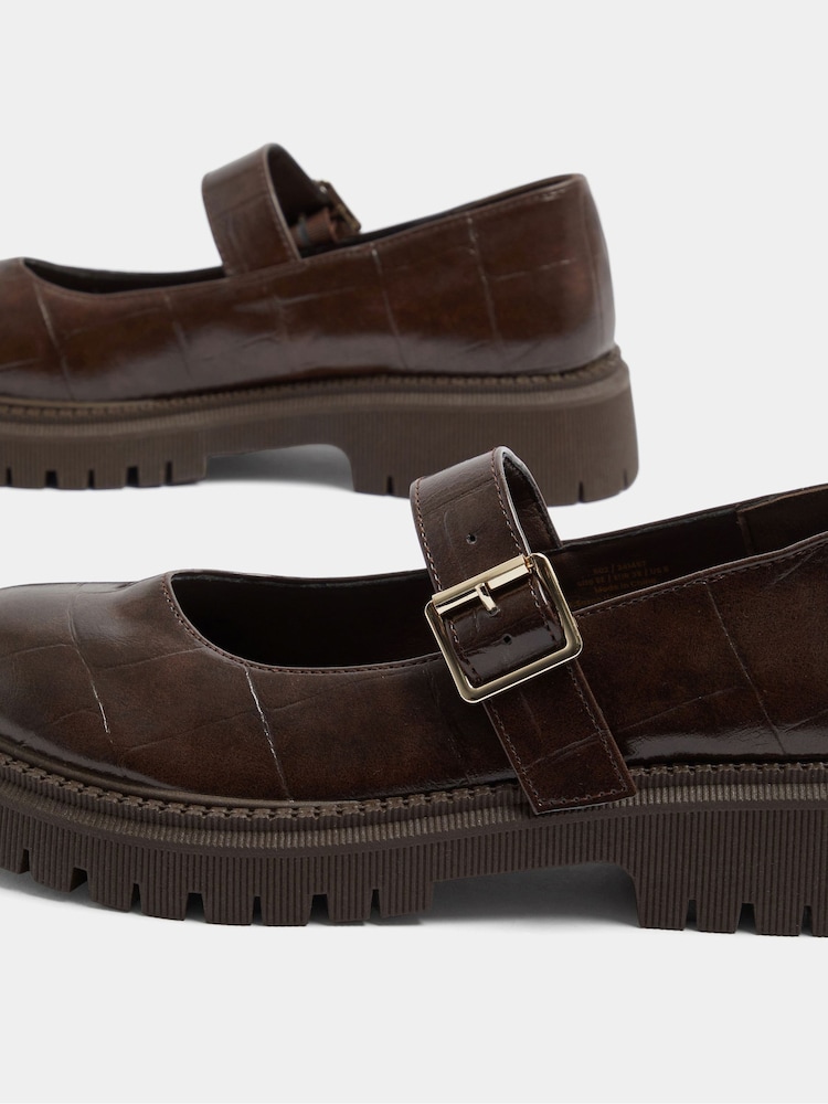 Yours Curve Brown Extra Wide Fit Faux Leather Chunky Mary Jane Shoes - Image 5 of 5 Yours Curve Brown Extra Wide Fit Faux Leather Chunky Mary Jane Shoes - Image 5 of 5