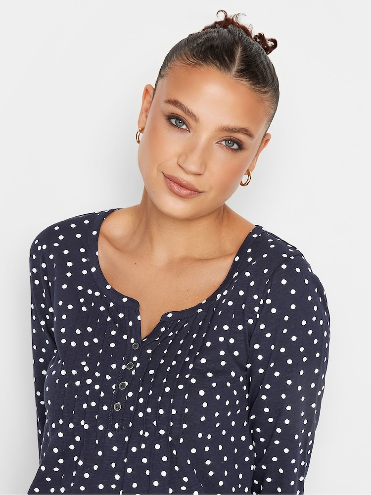Blau gepunktet - Long Tall Sally Henley-Oberteil aus 100 % Baumwolle - Bild 4 von 4