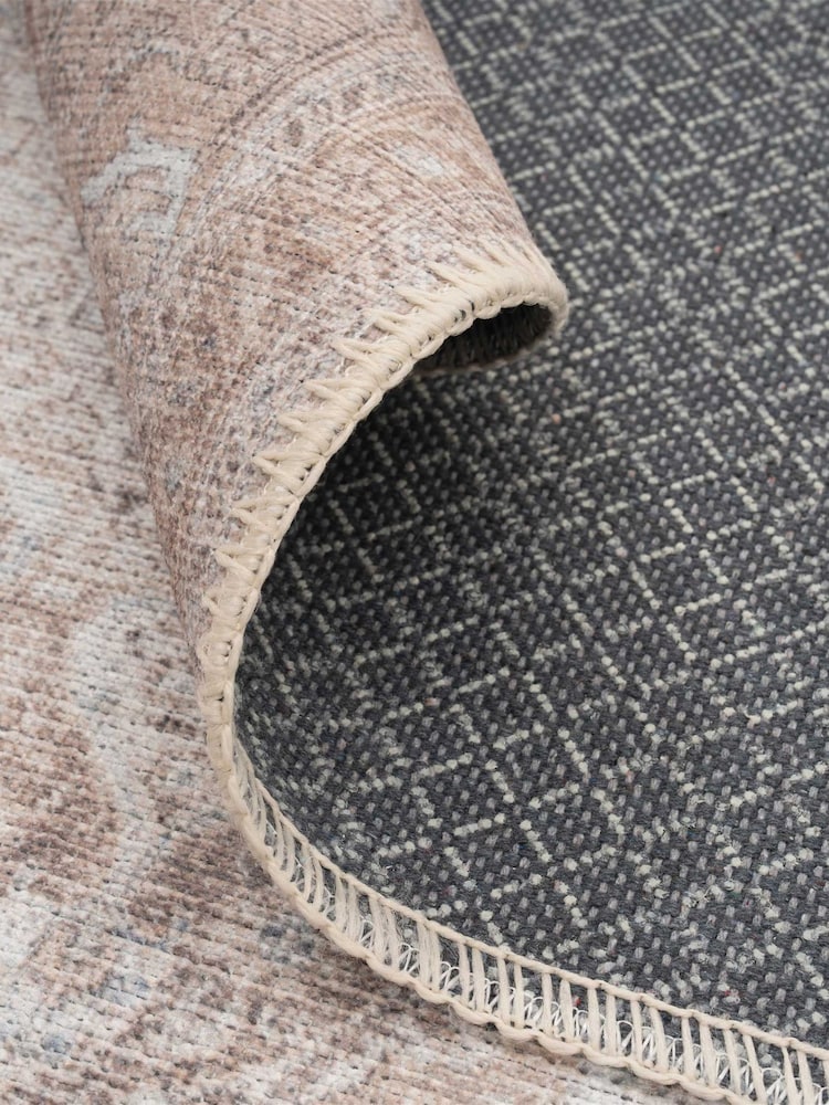 kukoon Beige Washable Zoe Flatwoven Traditional Vintage Style Runner - Image 6 of 6 kukoon Beige Washable Zoe Flatwoven Traditional Vintage Style Runner - Image 6 of 6