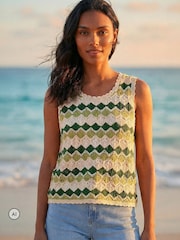 Roman Green Wave Crochet Knit Vest - Image 2 of 4