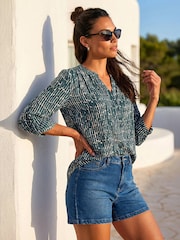 Roman Green Textured Abstract Print V-Neck Stretch Tunic Top - Image 1 of 4