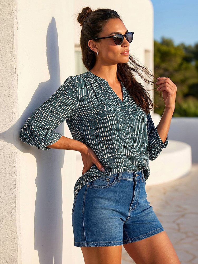 Roman Green Textured Abstract Print V-Neck Stretch Tunic Top - Image 1 of 4