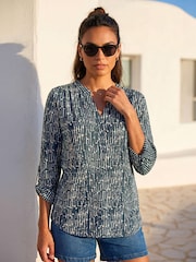 Roman Green Textured Abstract Print V-Neck Stretch Tunic Top - Image 2 of 4