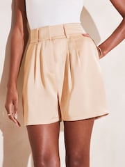 Lipsy Cream Pocket Tailored Shorts - Image 4 of 4