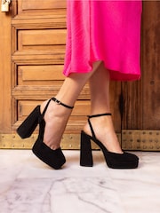 Novo Black Wide Fit ILIKA Close Toe Platform Courts - Image 1 of 6