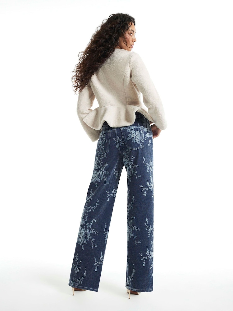 River Island Relaxed Straight Leg Printed Jeans - Image 4 de 4
