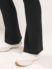 Yours Curve Black Ottoman Ribbed Flare Leggings - Image 4 of 6