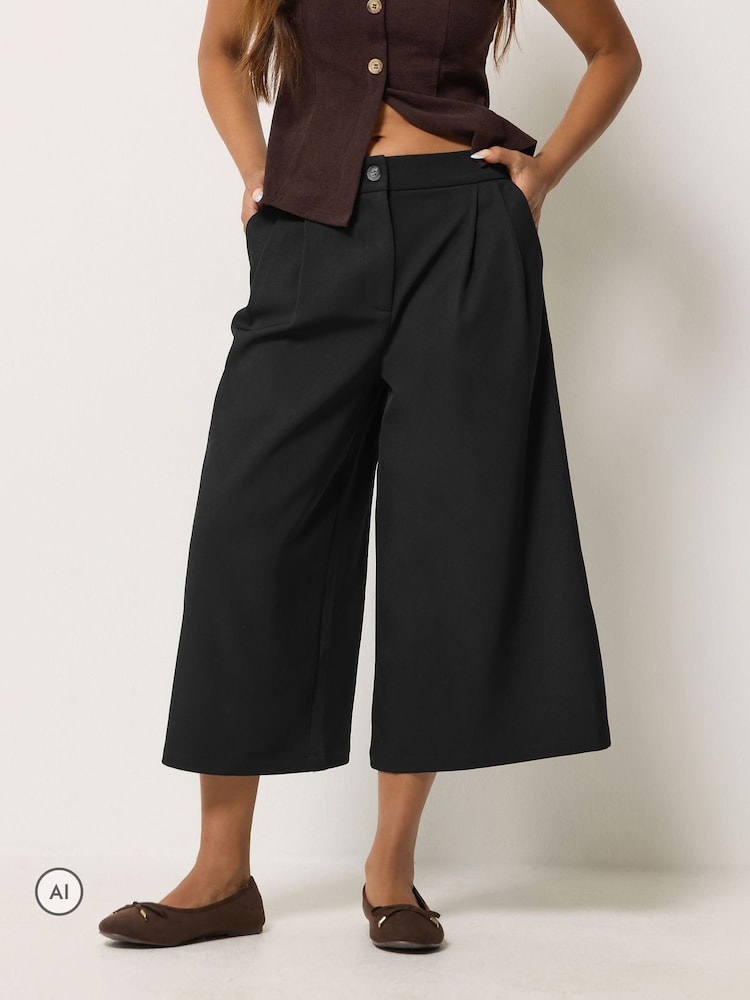 PixieGirl Petite Black Wide Leg Culottes - Image 2 of 6 PixieGirl Petite Black Wide Leg Culottes - Image 2 of 6