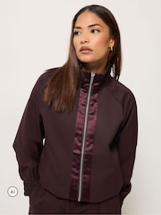 Rouge - PixieGirl Petite Satin Trim Wide Leg Trousers & Jacket Set - Image 2 sur 7
