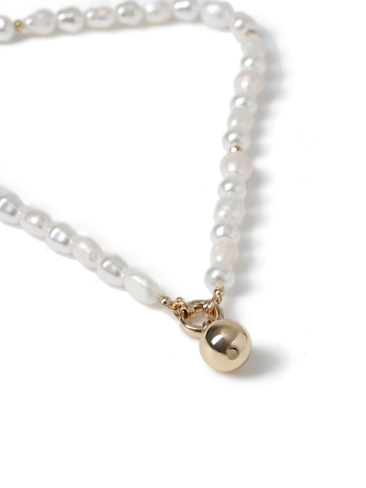 Aela Gold Tone Freshwater Pearl Necklace - Image 2 of 2