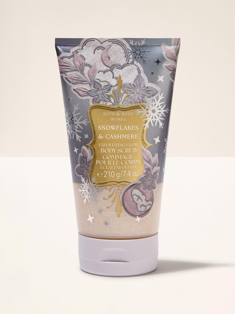 Bath & Body Works Snowflakes and Cashmere Exfoliating Glow Body Scrub 226g - Image 1 of 2 Bath & Body Works Snowflakes and Cashmere Exfoliating Glow Body Scrub 226g - Image 1 of 2