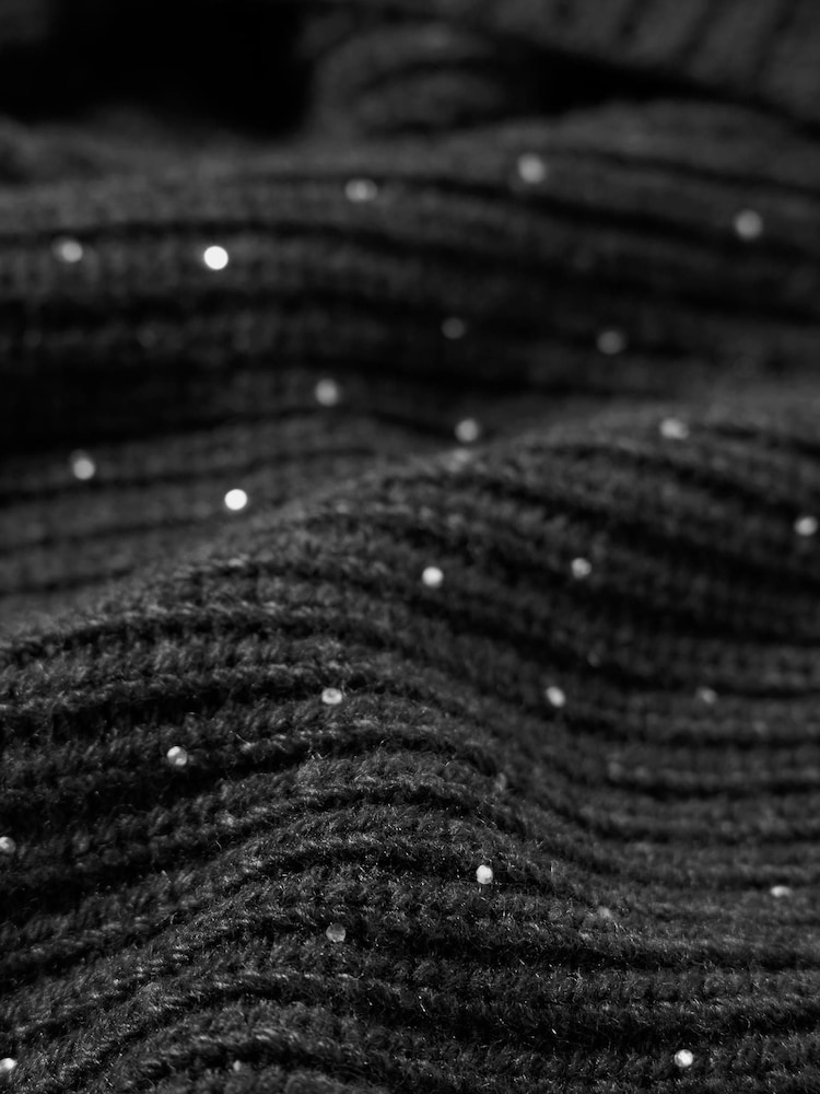 Grå - Mint Velvet Embellished Knit Scarf - Billede 3 af 3 Grå - Mint Velvet Embellished Knit Scarf - Billede 3 af 3