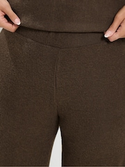 Yours Curve Brown Ribbed Top & Jogger Set - Image 5 of 7