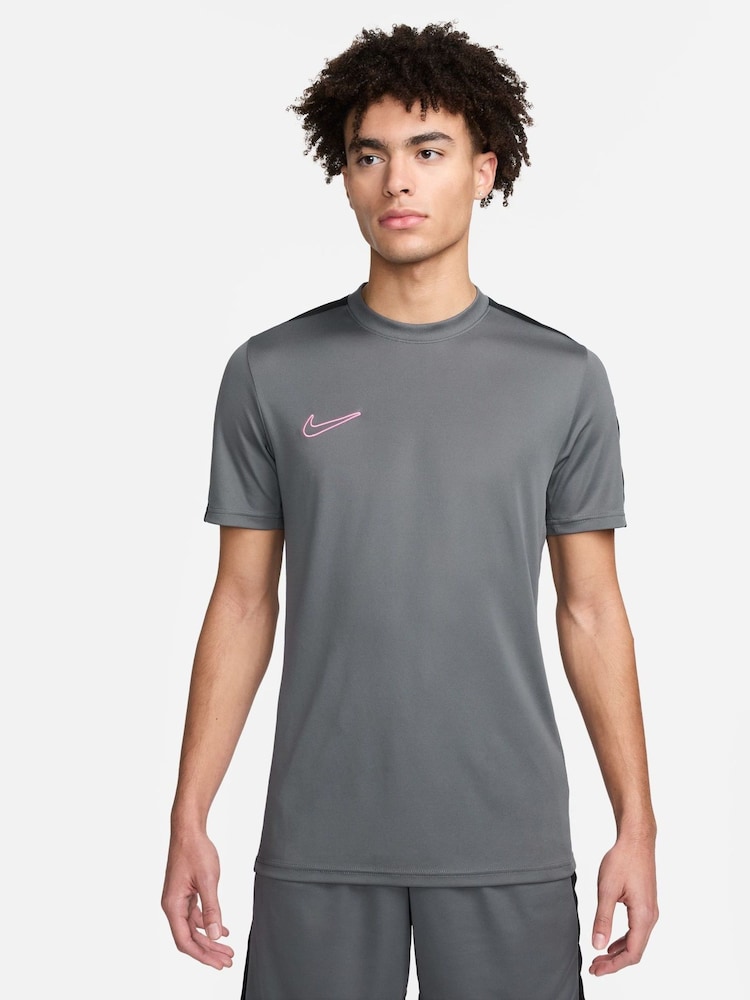 Темно-серый - Nike футболка Dri-FIT Academy Training - Изображение 1 из 5