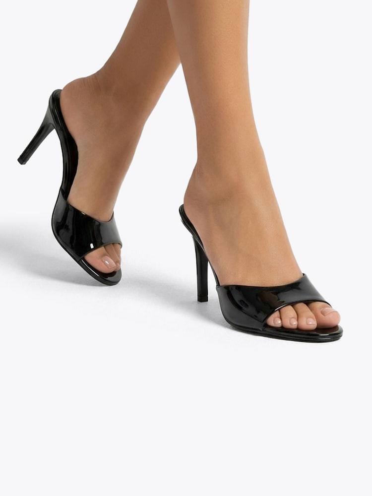Steve Madden Black Kendrix Heeled Leather Sandals - Image 1 of 5 Steve Madden Black Kendrix Heeled Leather Sandals - Image 1 of 5
