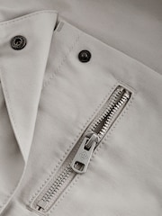 Bone Smart Zip Pocket Cargo Shorts - Image 10 of 12