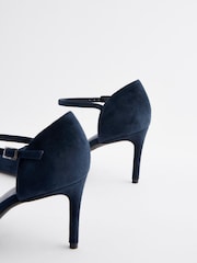Marinha - Forever Comfort® Leather Point Toe Mary Jane Heels - Imagem 6 de 7