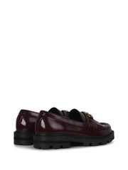 Linzi Red Remy Loafers with Fringe Detail And Gold Chain - Image 5 of 5