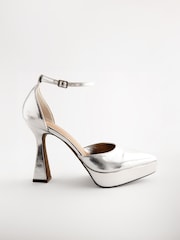 Silver Forever Comfort® Platform Pointed Sandals - Image 8 of 11