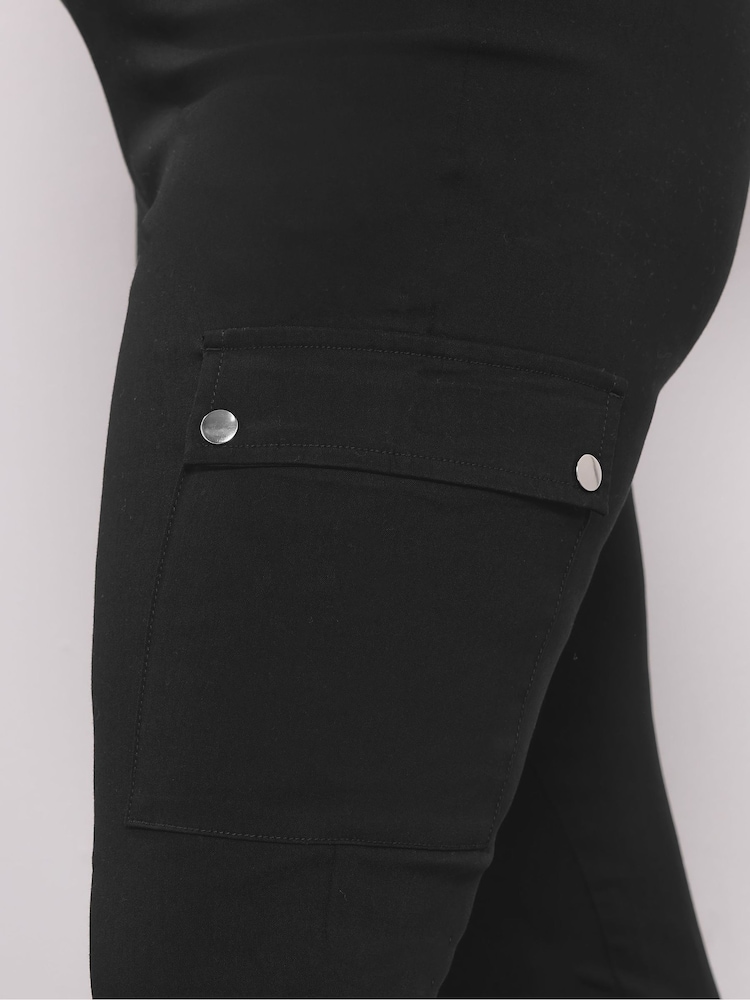 Yours Curve Black Bengaline Cargo Jeggings - Image 5 of 5 Yours Curve Black Bengaline Cargo Jeggings - Image 5 of 5