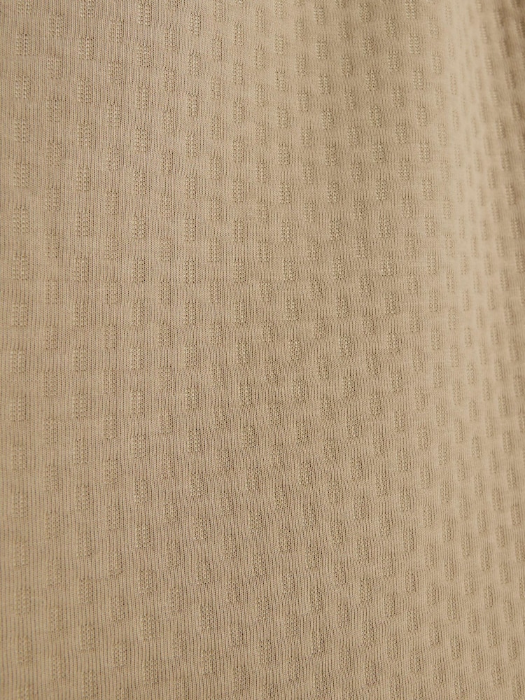 River Island Natural Regualr Fit Elasticated Quilted 100% Cotton Shorts - Image 4 of 4