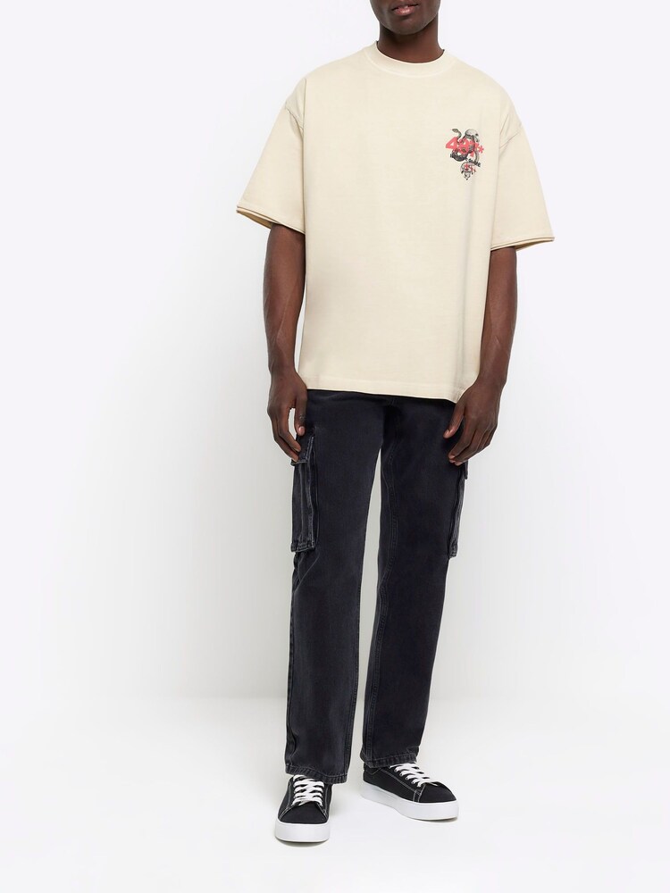 River Island Natural Oversized Snake Skull T-Shirt - Image 2 of 4 River Island Natural Oversized Snake Skull T-Shirt - Image 2 of 4