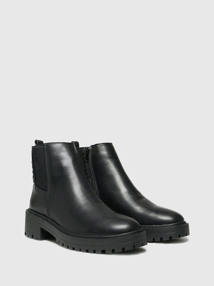 Schuh Adeline Quilt Detail Chelsea Boots - Image 2 of 4