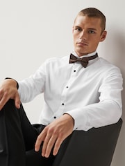 White/Bronze Slim Fit Single Cuff Occasion Shirt And Bow Tie Set - Image 4 of 9