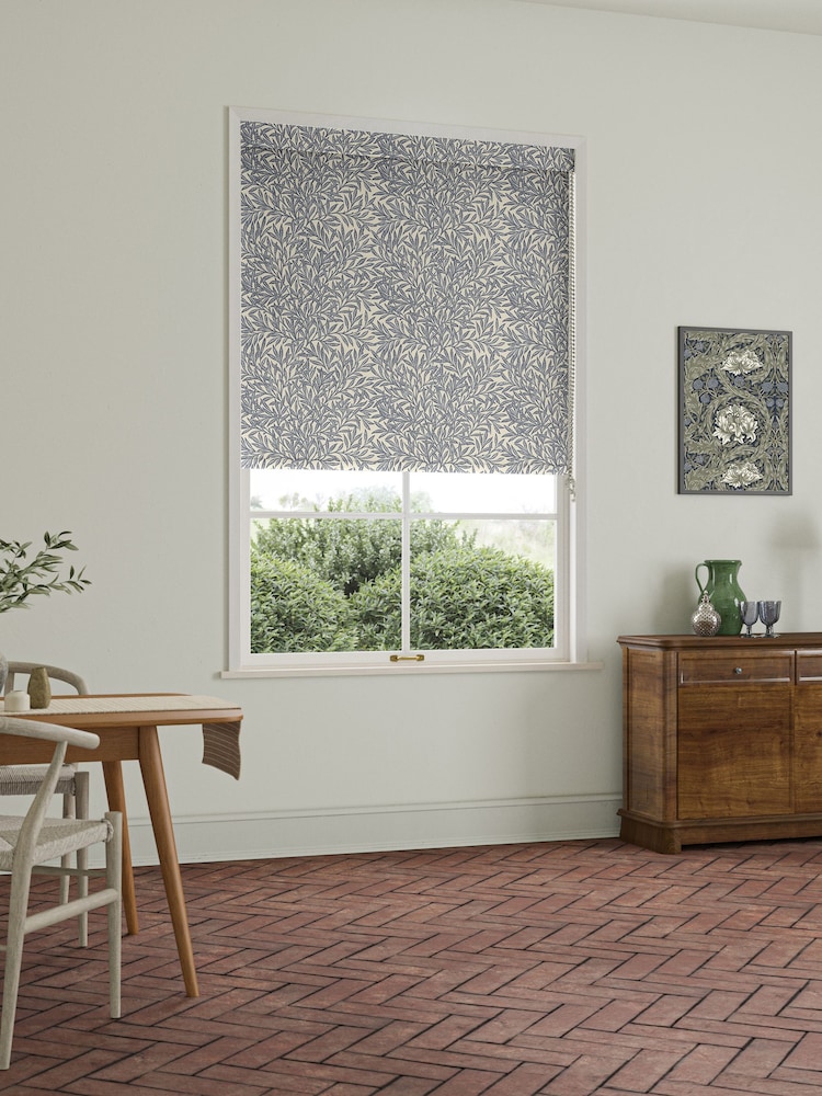 William Morris At Home Indigo Blue Willow Made to Measure Roller Blind - Image 2 of 6