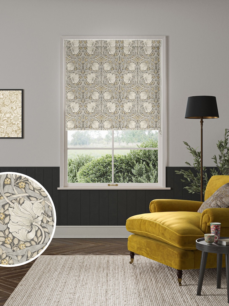 William Morris At Home Flint Grey Pimpernel Made To Measure Roller Blind - Image 1 of 6