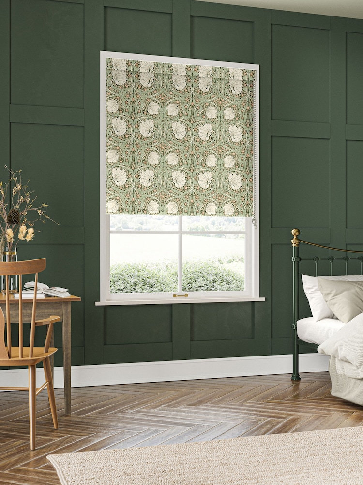 William Morris At Home Green Pimpernel Made To Measure Roller Blind - Image 2 of 6