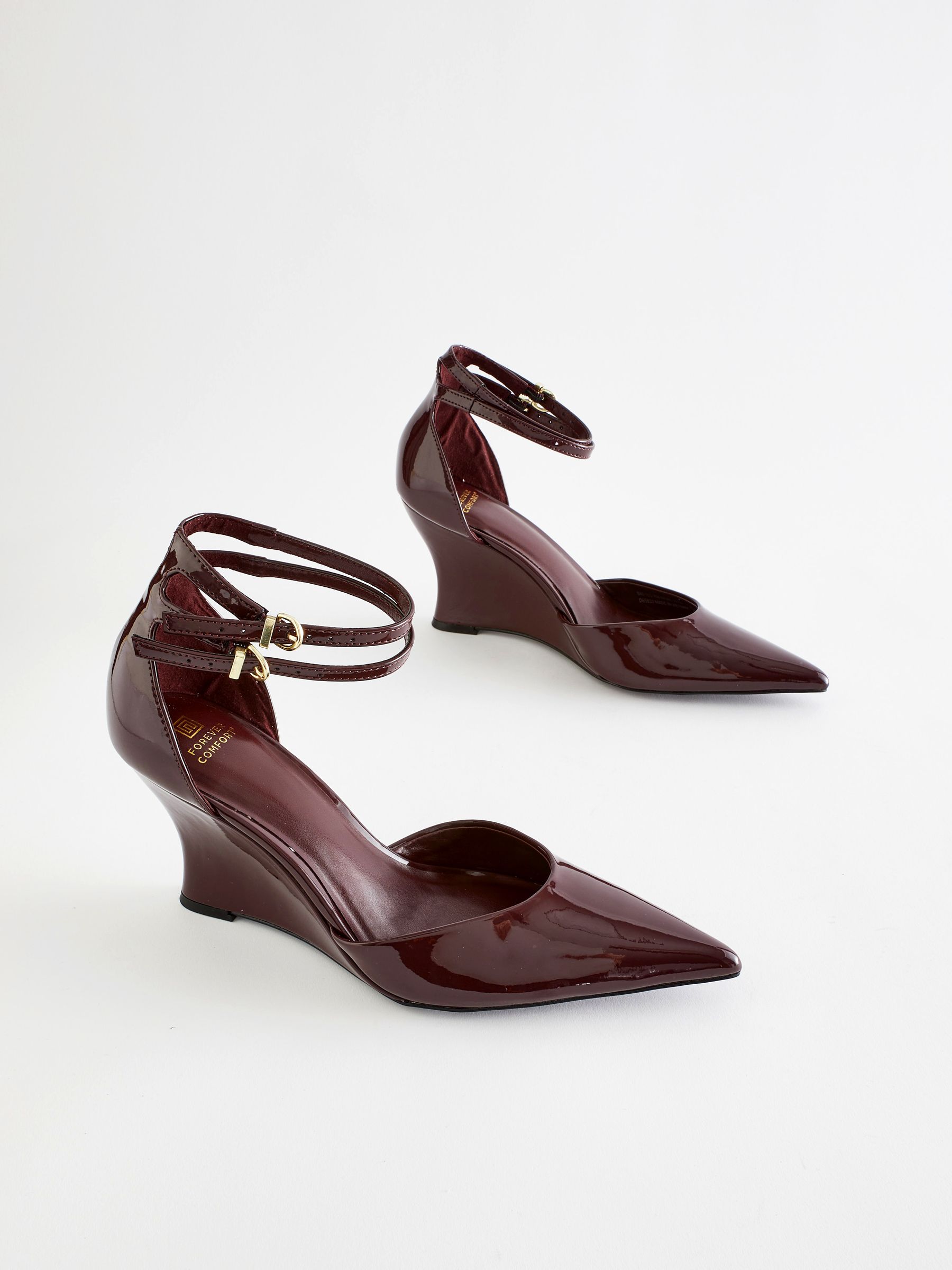 Burgundy wedges store