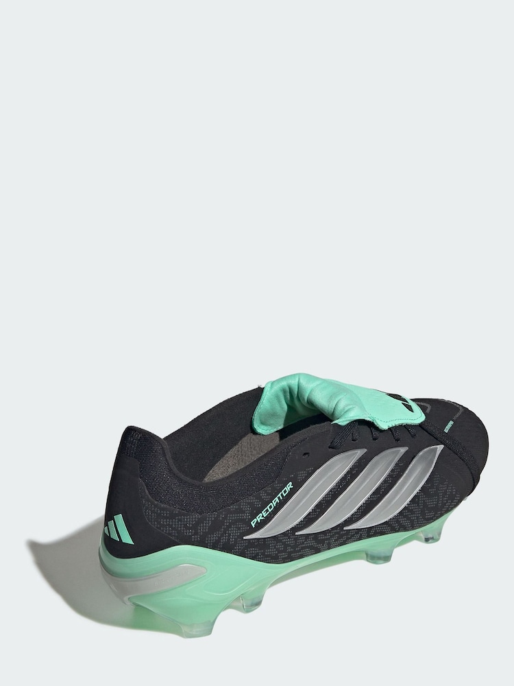 بوت كرة قدم Predator بلسان قابل للطيّ مناسب للأرضيات الصلبة تشكيلة Pro من adidas - صورة 2 من 4 بوت كرة قدم Predator بلسان قابل للطيّ مناسب للأرضيات الصلبة تشكيلة Pro من adidas - صورة 2 من 4