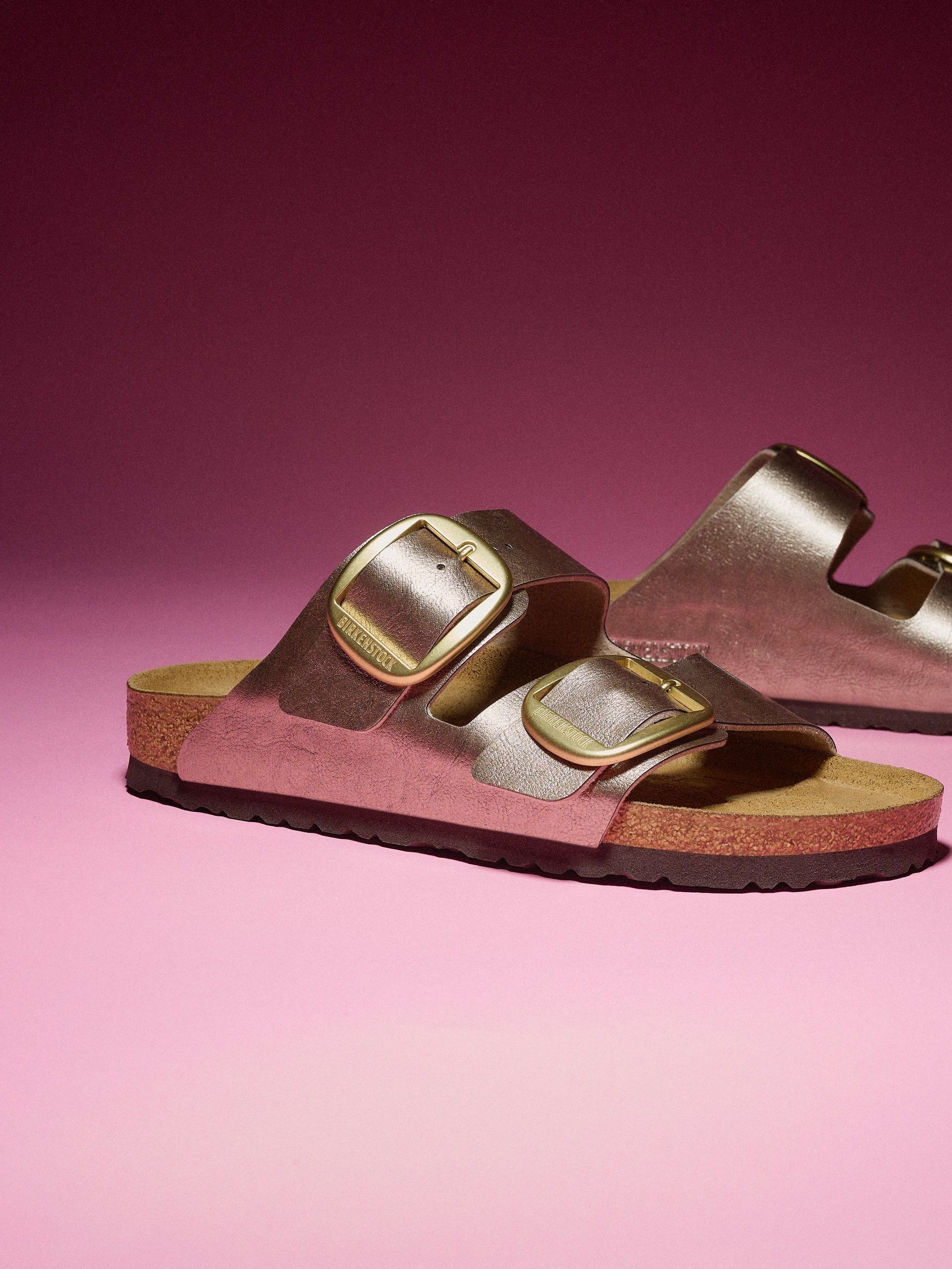 Kaufe Sie Bronze Birkenstock Arizona Birko Flor Graceful Big Buckle Sandals bei Next Deutschland