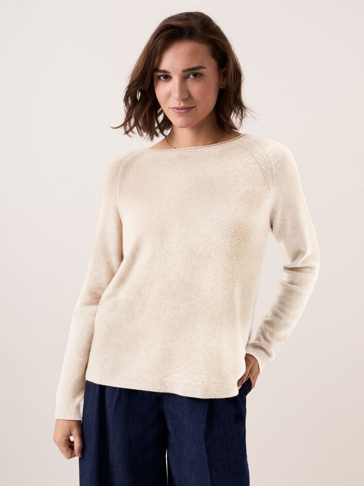 Celtic & Co. Studio Roll Edge Crew Neck Jumper - Bild 1 von 4 Celtic & Co. Studio Roll Edge Crew Neck Jumper - Bild 1 von 4