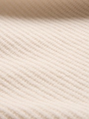 Celtic & Co. White Studio Slouchy Ribbed V-Neck Cardigan - Image 5 of 6