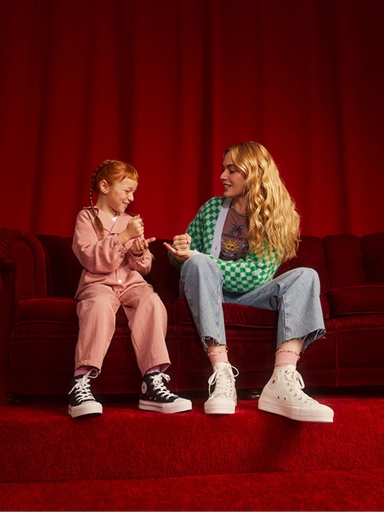 Dziecięce buty sportowe z motywem serca Converse All Star Eva Lift - Image 17 of 21