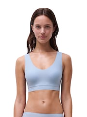 Chantelle Powder Blue Soft Stretch Seamless V-Neck Padded Bra - Image 3 of 4