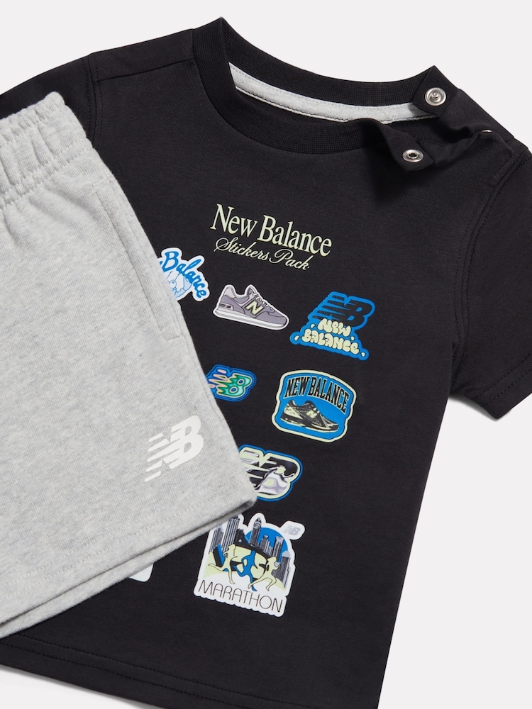New Balance Black Sticker Graphic T-Shirt & French Terry Shorts Set - Image 3 of 3 New Balance Black Sticker Graphic T-Shirt & French Terry Shorts Set - Image 3 of 3
