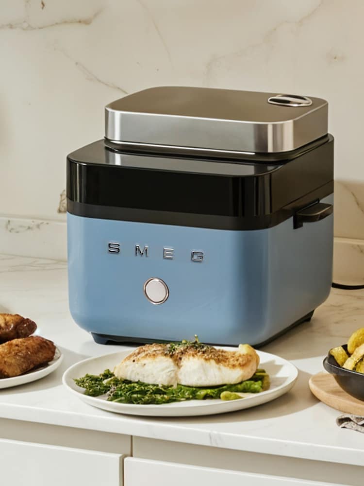 Smeg Storm Blue Dual Flavour Air Fryer - Image 1 of 4