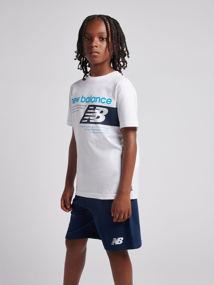 Футболка с принтом New Balance Athletics & комплект шорт - Изображение 2 8 Футболка с принтом New Balance Athletics & комплект шорт - Изображение 2 8