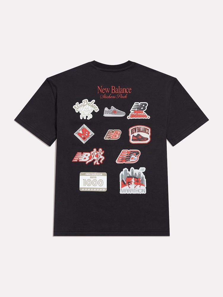 Melns - New Balance uzlīmju komplekta grafiskais T-krekls - Attēls 2 no 4